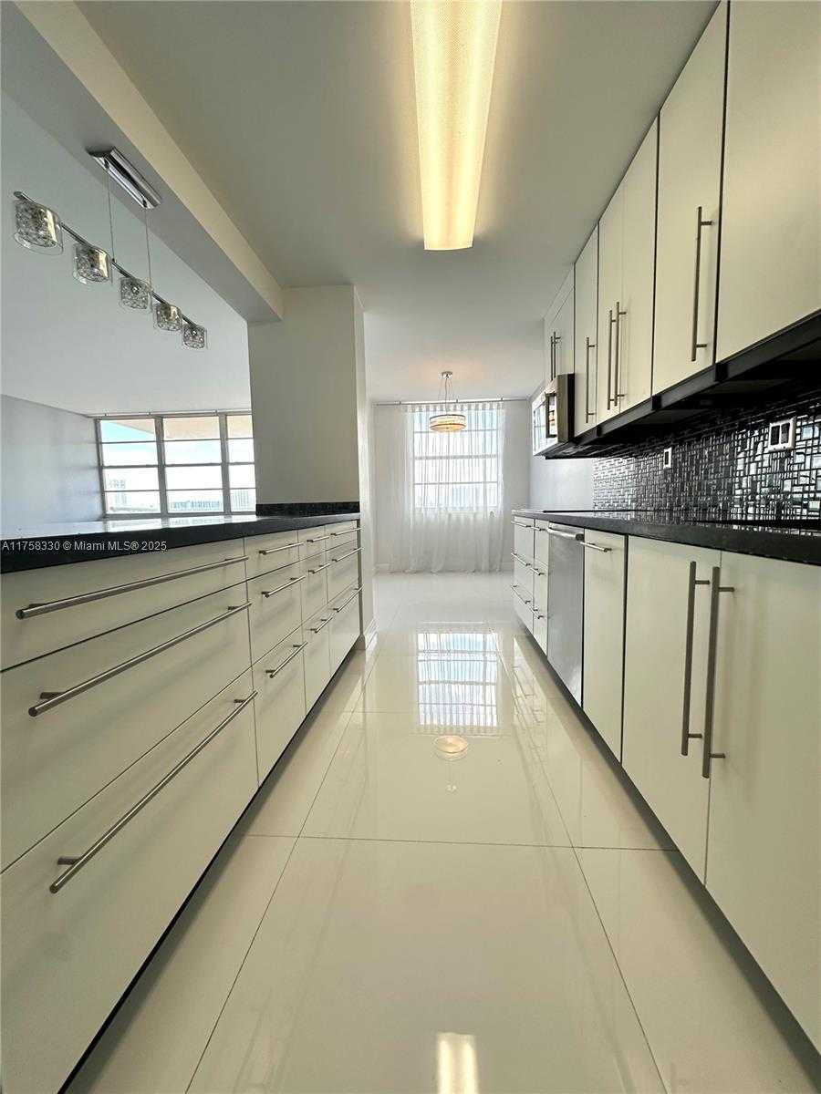 Small Image of 251 174TH ST #501, Sunny Isles Beach Number 15