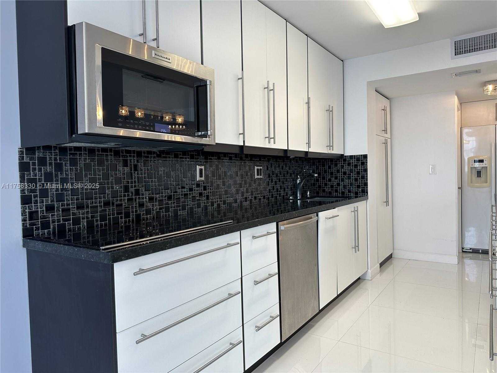 Small Image of 251 174TH ST #501, Sunny Isles Beach Number 16