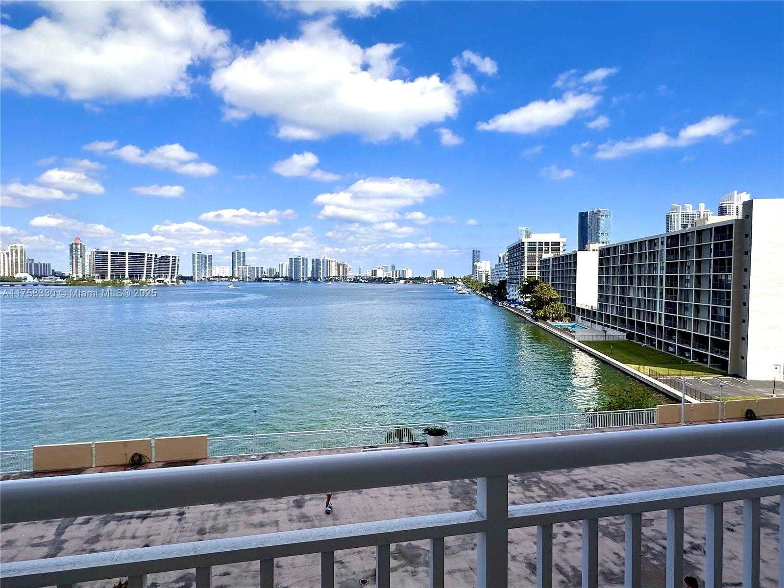 Small Image of 251 174TH ST #501, Sunny Isles Beach Number 2