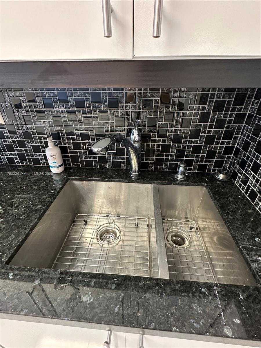 Small Image of 251 174TH ST #501, Sunny Isles Beach Number 24