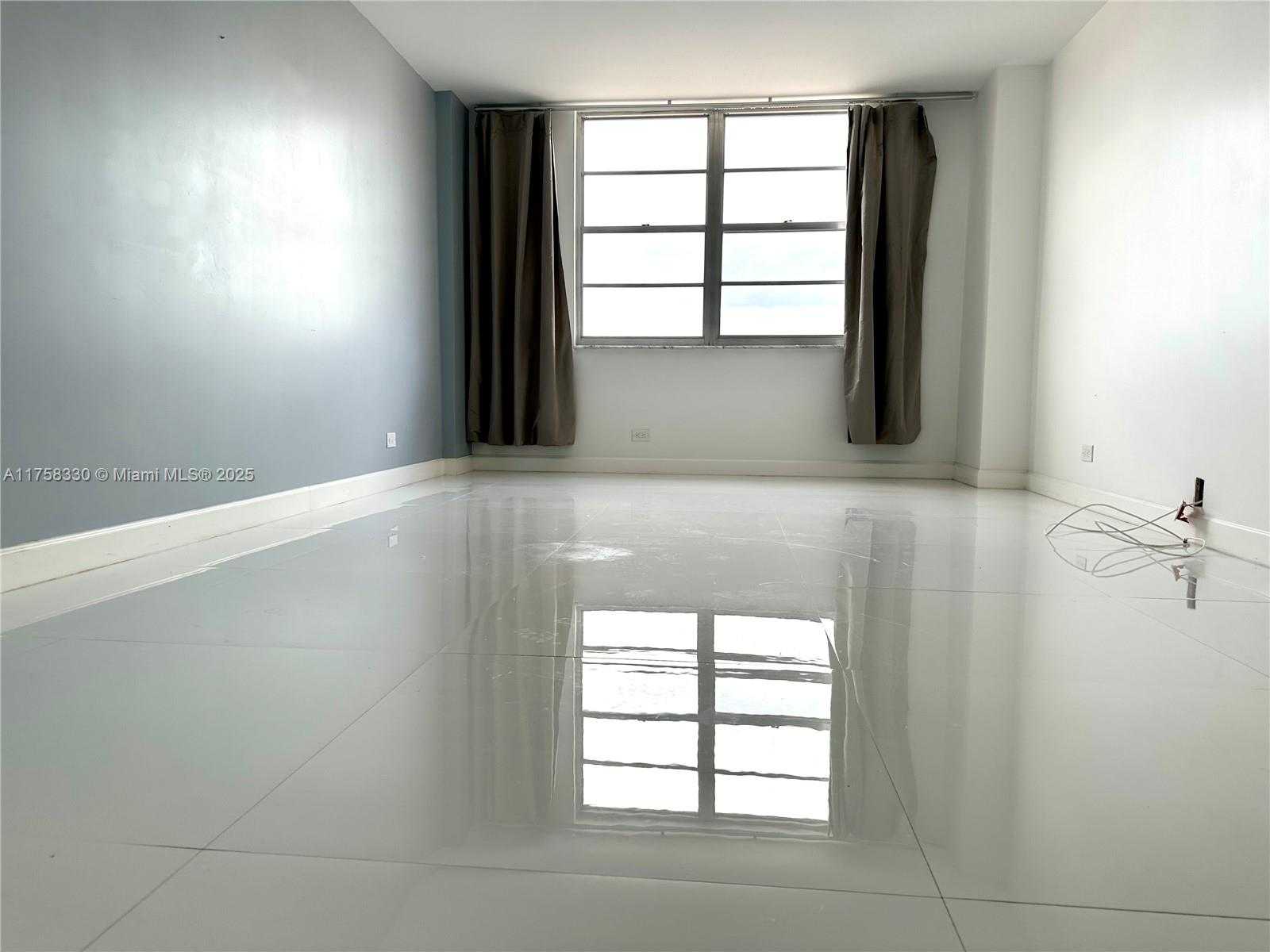 Small Image of 251 174TH ST #501, Sunny Isles Beach Number 27