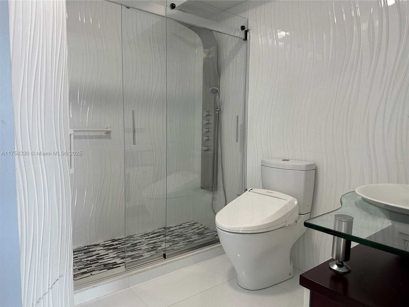 Small Image of 251 174TH ST #501, Sunny Isles Beach Number 33