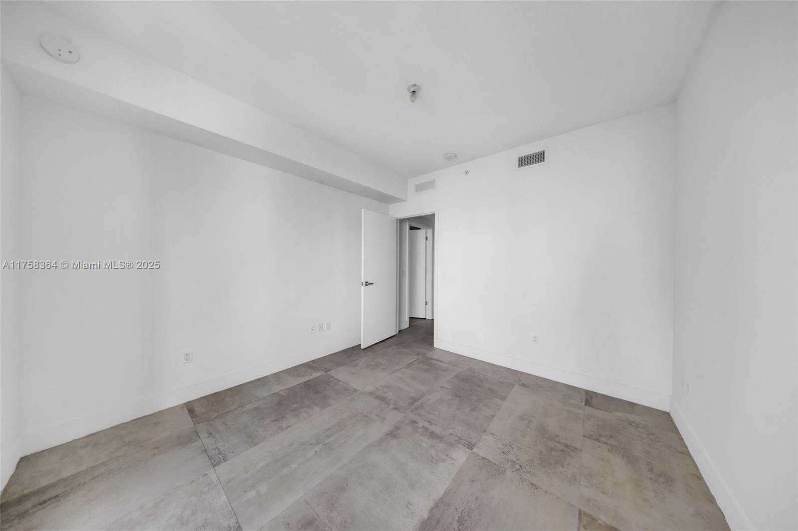 Small Image of 1080 BRICKELL AVE #1803, Miami Number 18