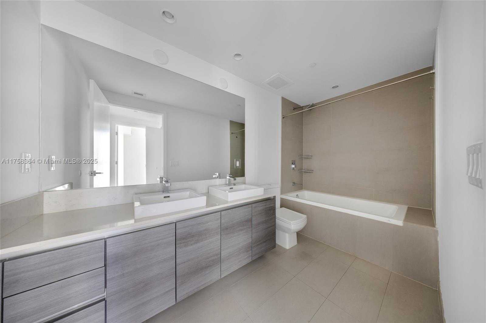Small Image of 1080 BRICKELL AVE #1803, Miami Number 34