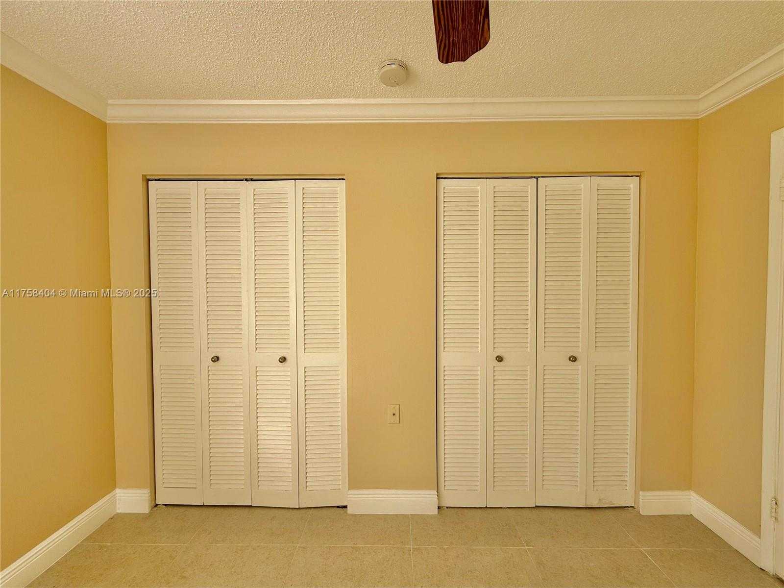Small Image of 920 NORTH EAST 199TH ST #4J, Miami Number 12