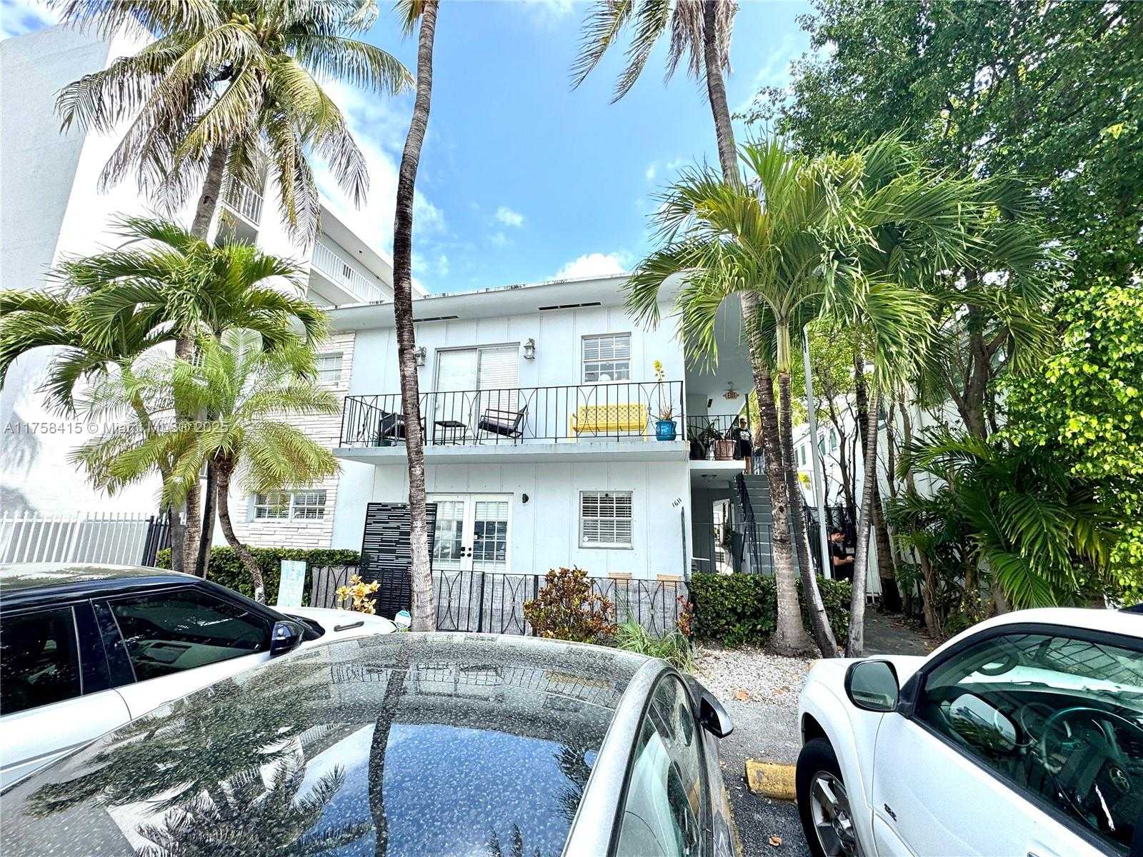 Small Image of 1611 WEST AVE #15, Miami Beach Number 2