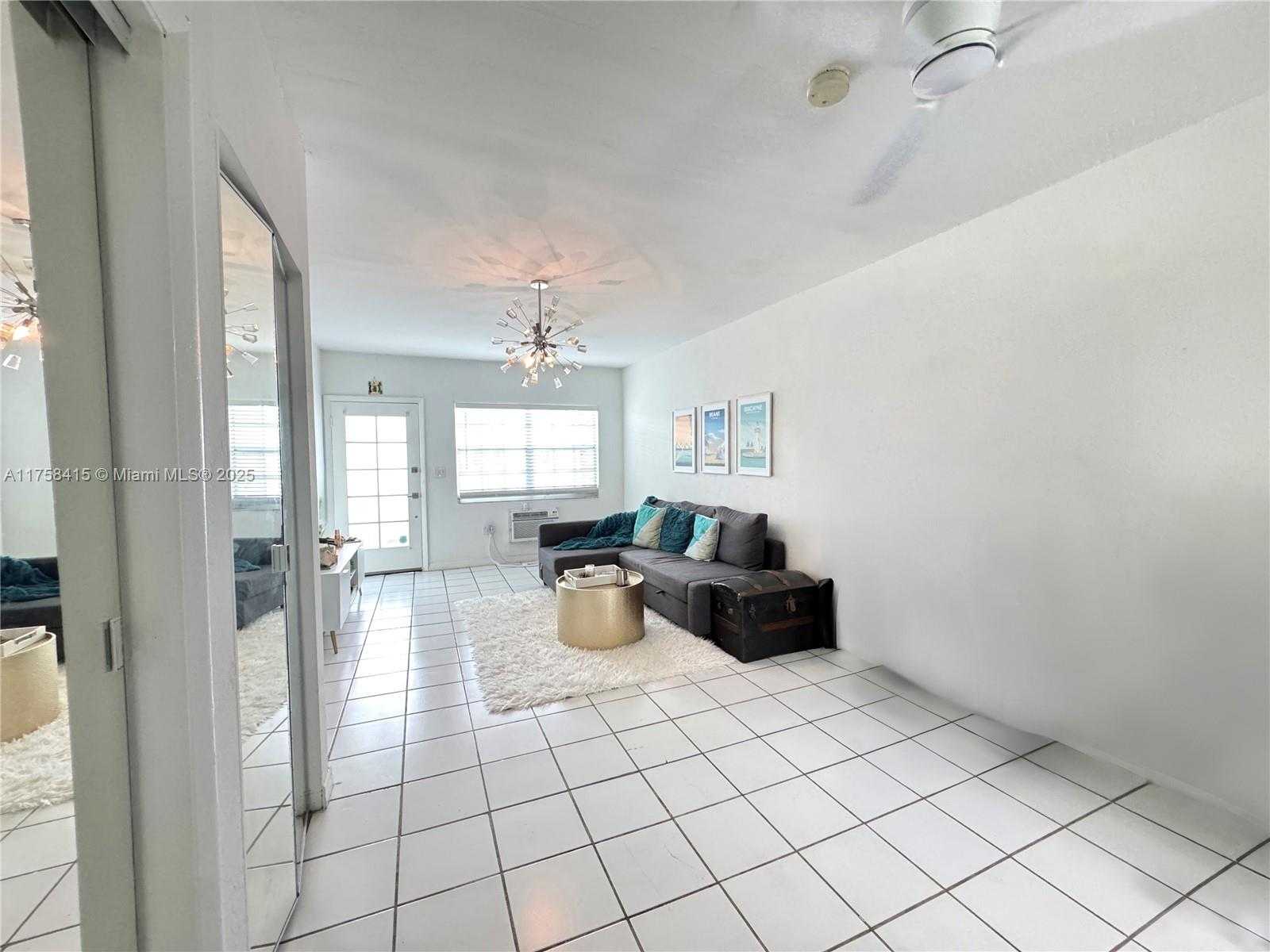 Small Image of 1611 WEST AVE #15, Miami Beach Number 5