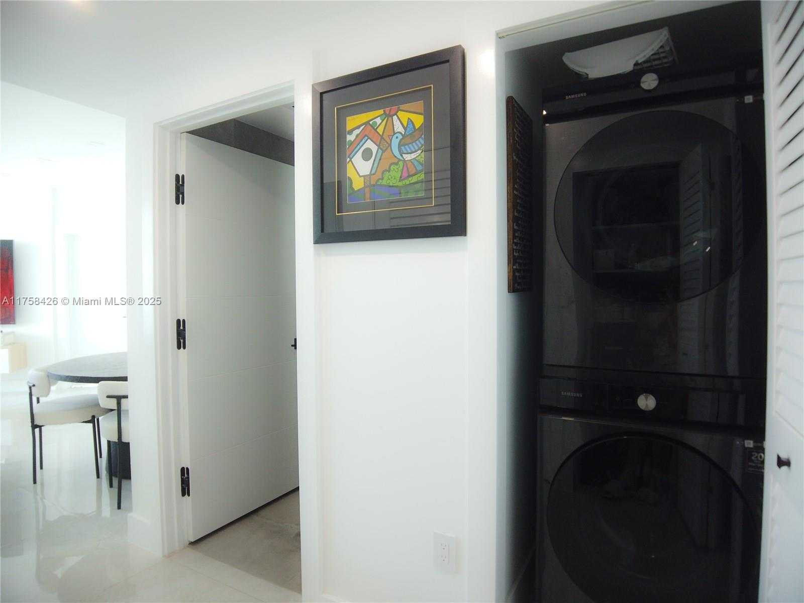 Small Image of 350 SOUTH MIAMI AVE #2314, Miami Number 18