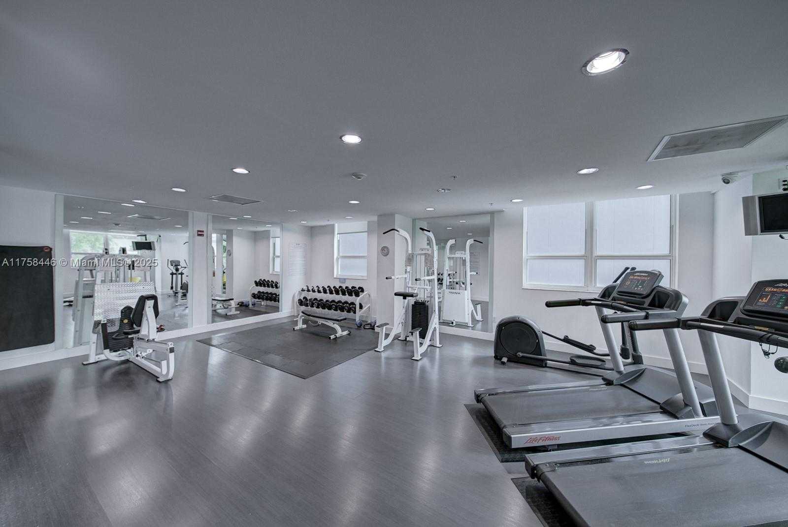 Small Image of 234 NORTH EAST 3RD ST #1004, Miami Number 21