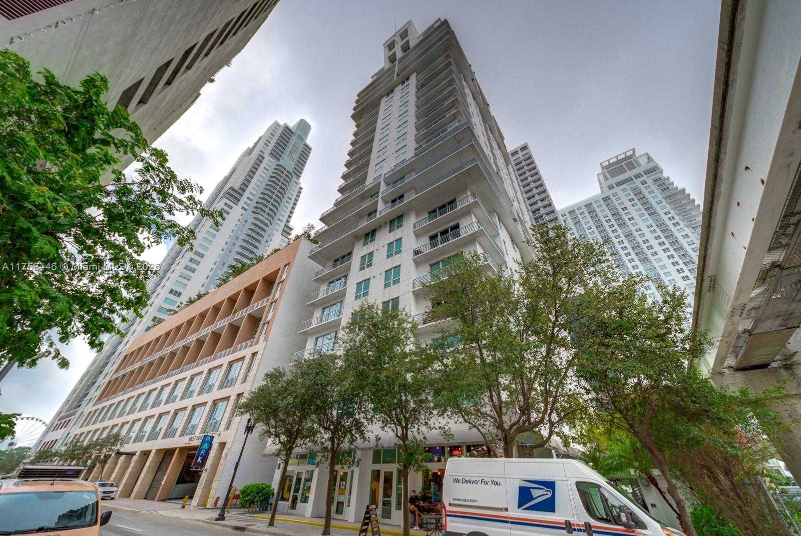 Small Image of 234 NORTH EAST 3RD ST #1004, Miami Number 30