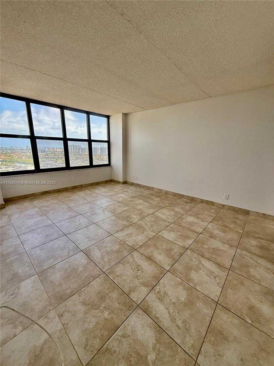 Small Image of 2500 PARKVIEW DR #1909, Hallandale Beach Number 14