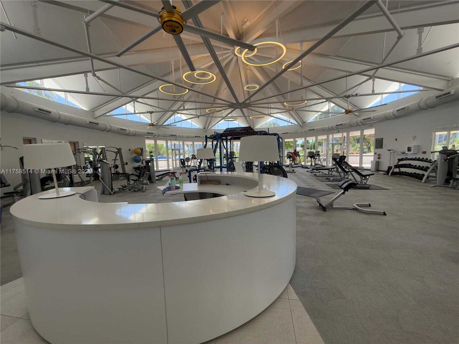Small Image of 2500 PARKVIEW DR #1909, Hallandale Beach Number 24
