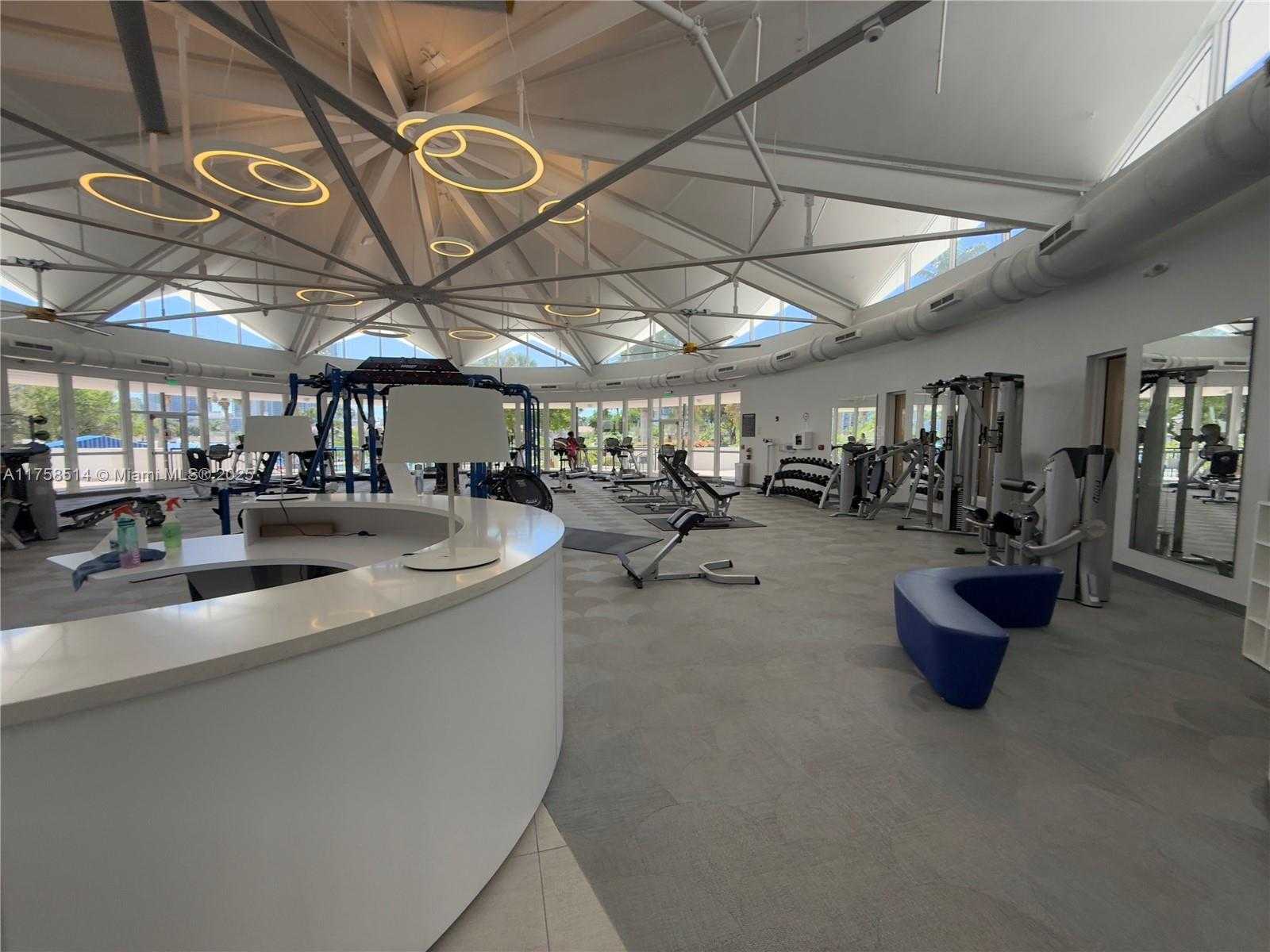 Small Image of 2500 PARKVIEW DR #1909, Hallandale Beach Number 25