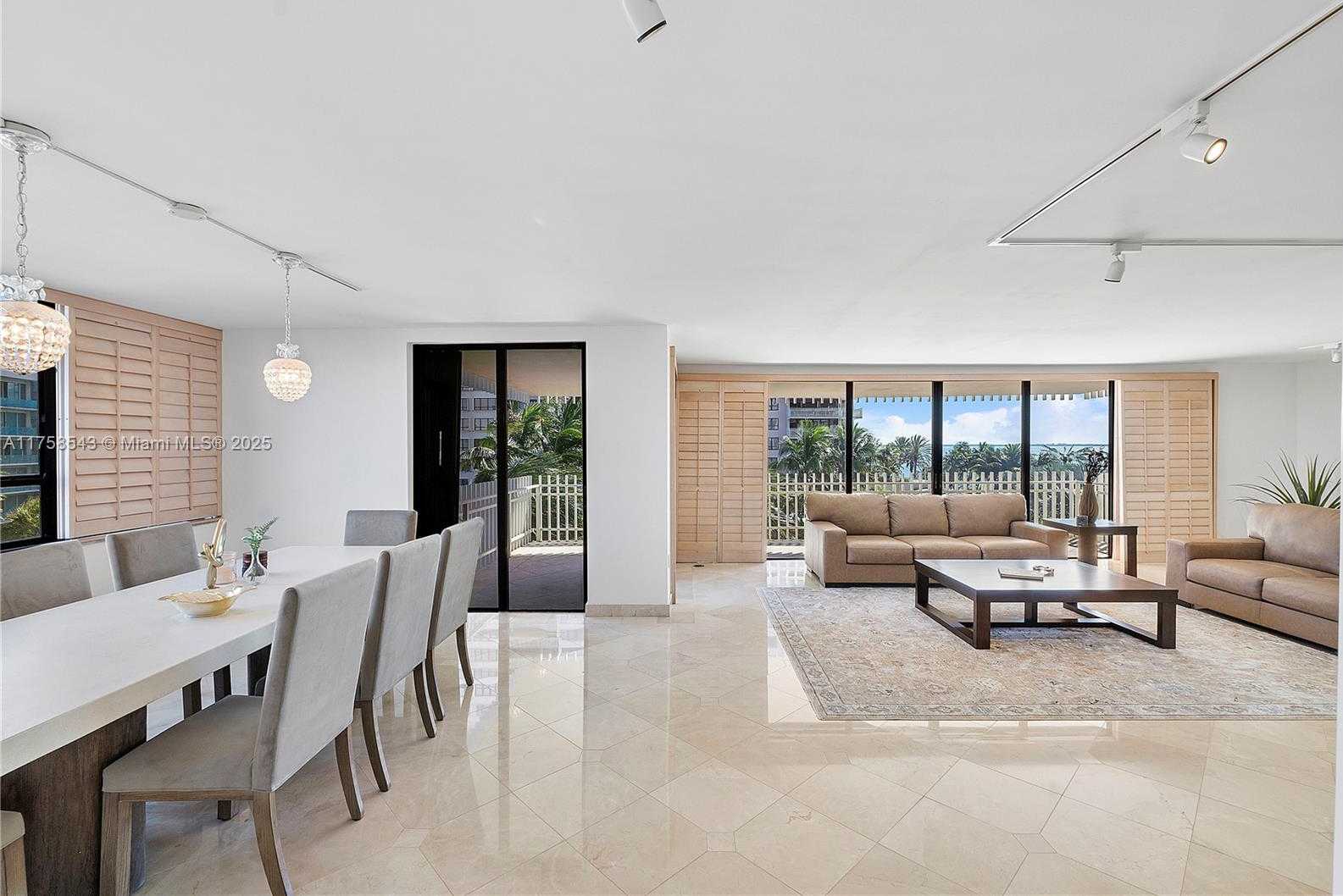 Small Image of 2 Grove Isle Dr, Miami, FL 33133, USA Number 11