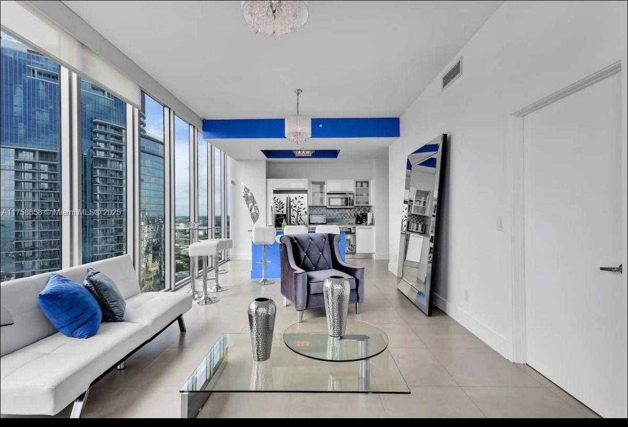 Small Image of 888 BISCAYNE BLVD #4701, Miami Number 12