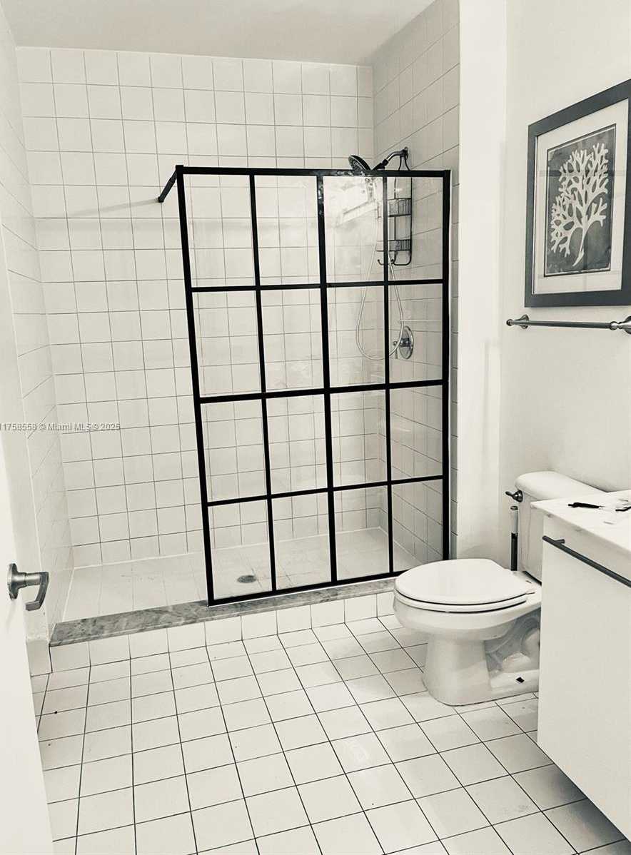 Small Image of 888 BISCAYNE BLVD #4701, Miami Number 24