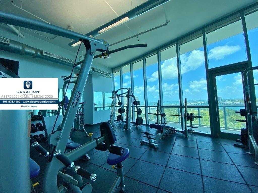 Small Image of 888 BISCAYNE BLVD #4701, Miami Number 35