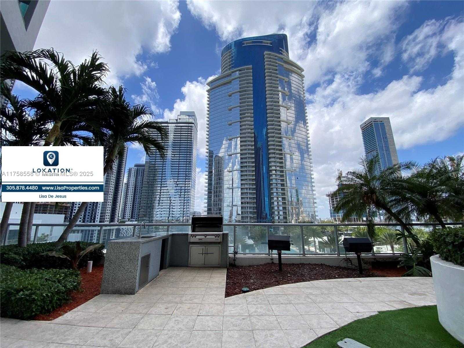 Small Image of 888 BISCAYNE BLVD #4701, Miami Number 42