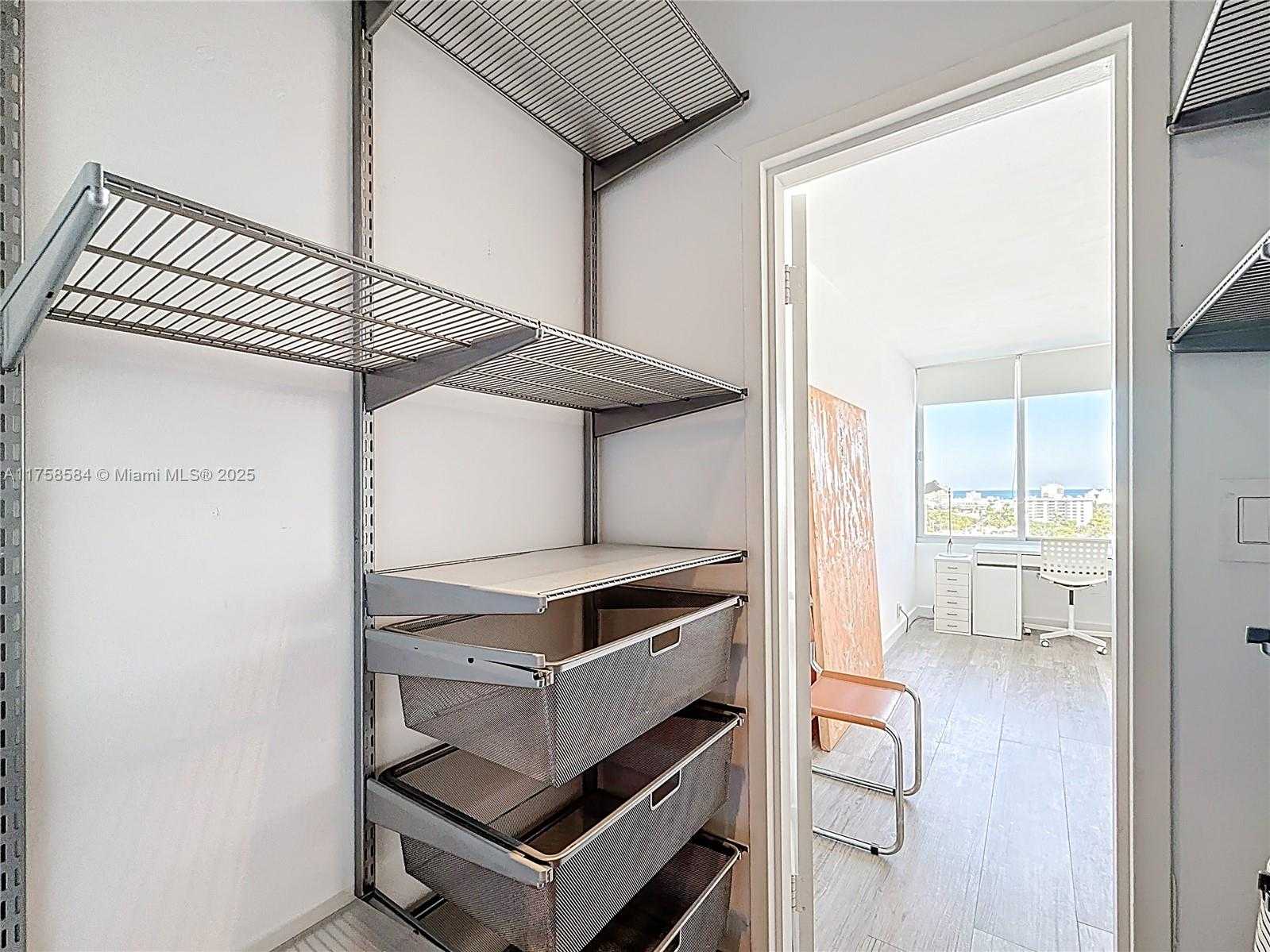Small Image of 1000 WEST AVE #1409, Miami Beach Number 31