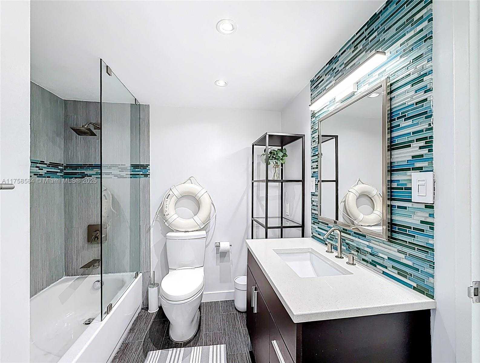 Small Image of 1000 WEST AVE #1409, Miami Beach Number 32