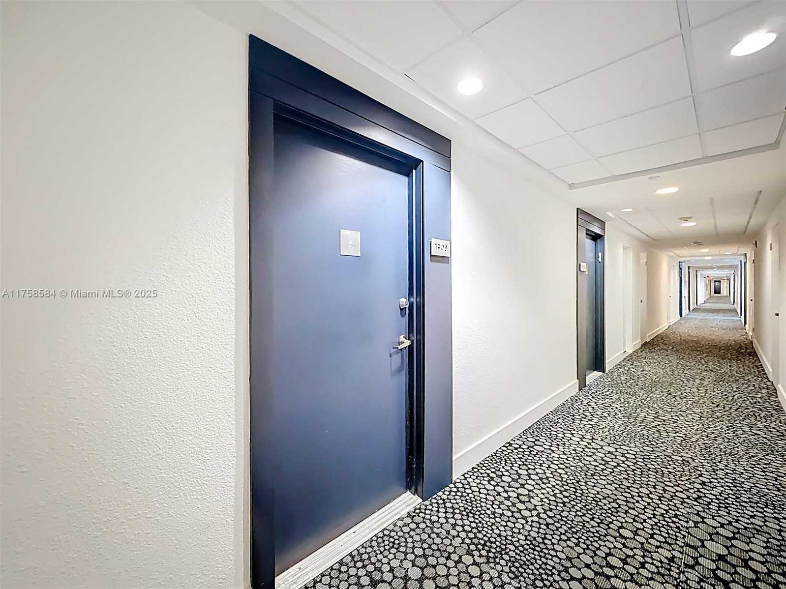 Small Image of 1000 WEST AVE #1409, Miami Beach Number 8