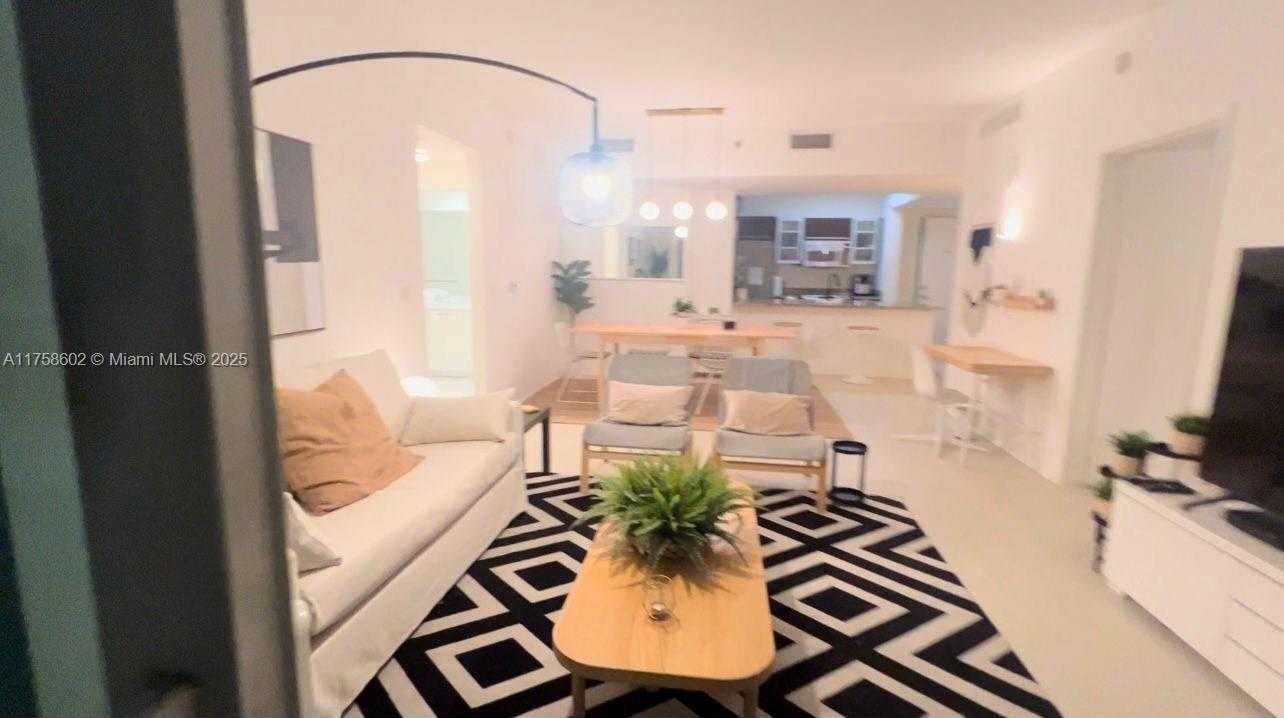 Small Image of 951 Brickell Ave, Miami, FL 33131, USA Number 16