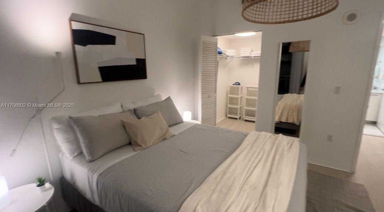 Small Image of 951 Brickell Ave, Miami, FL 33131, USA Number 34