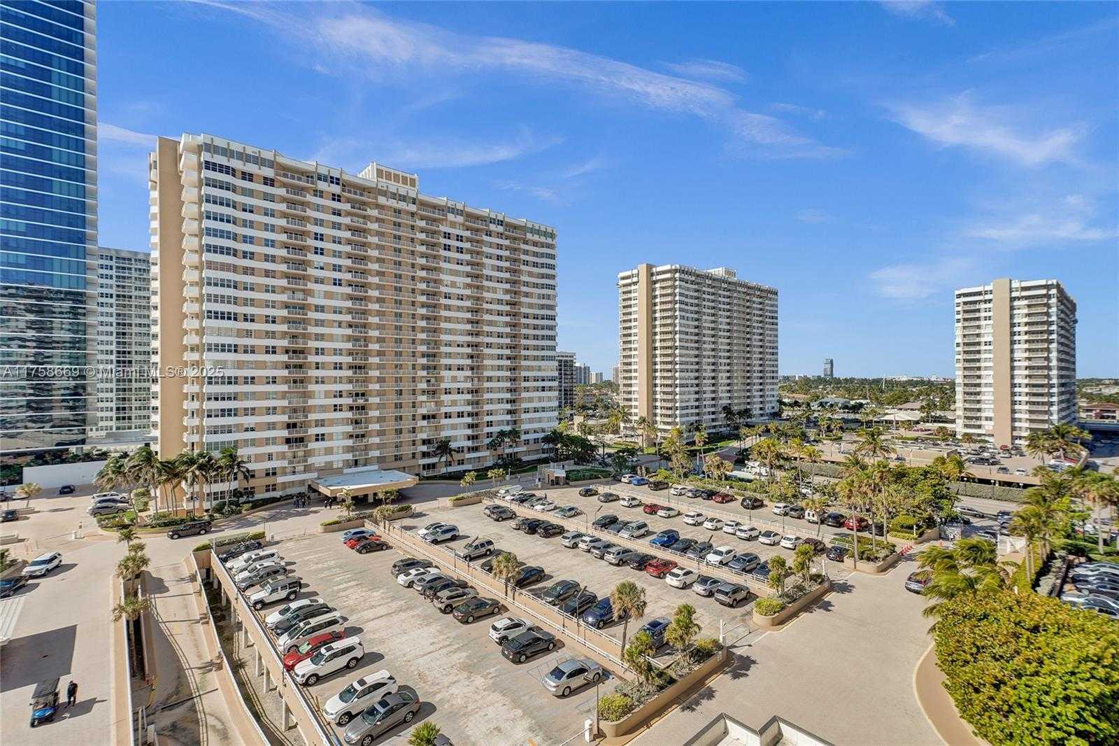 Small Image of 1950 SOUTH OCEAN DR #8J, Hallandale Beach Number 14