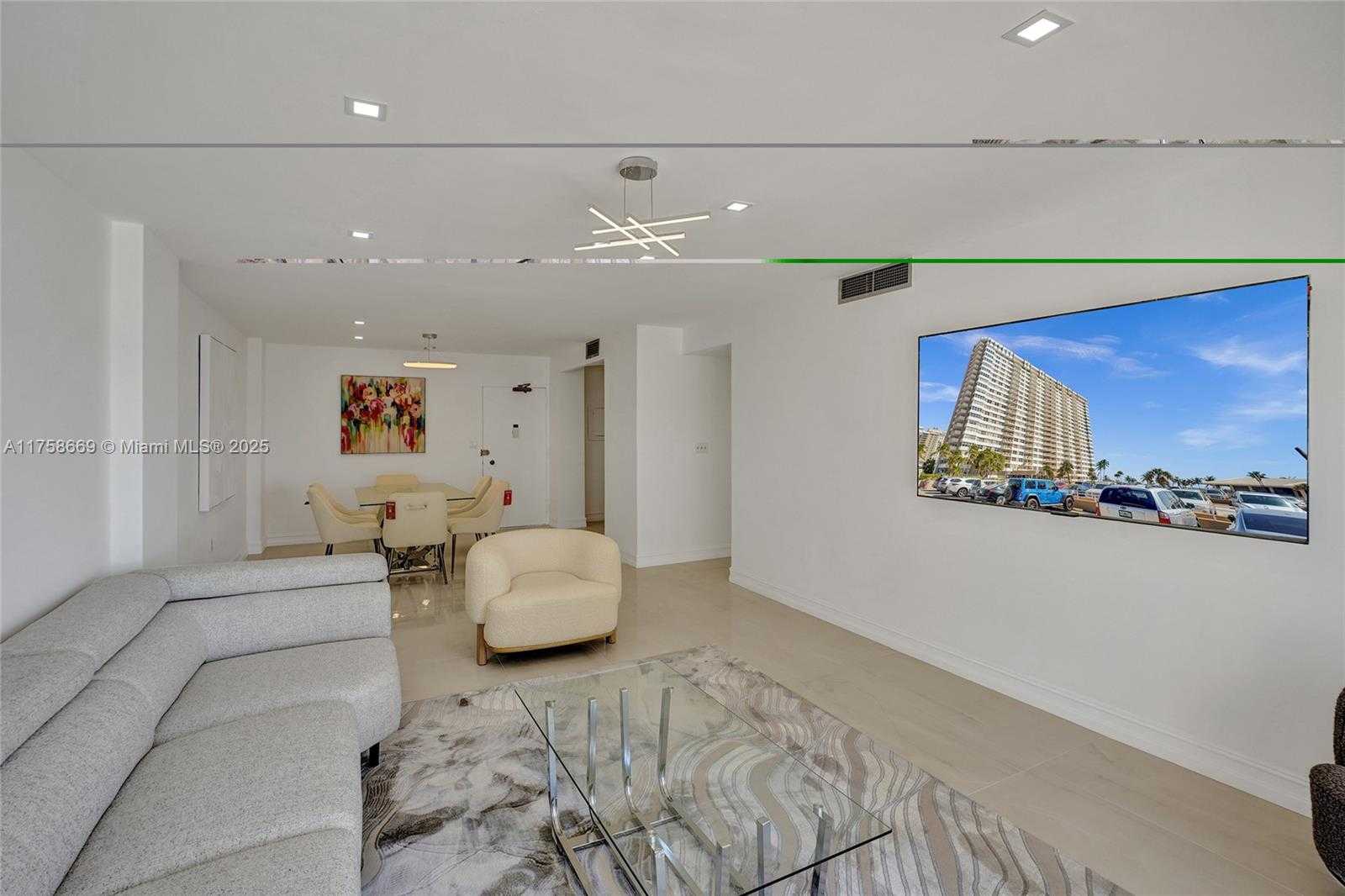 Small Image of 1950 SOUTH OCEAN DR #8J, Hallandale Beach Number 4