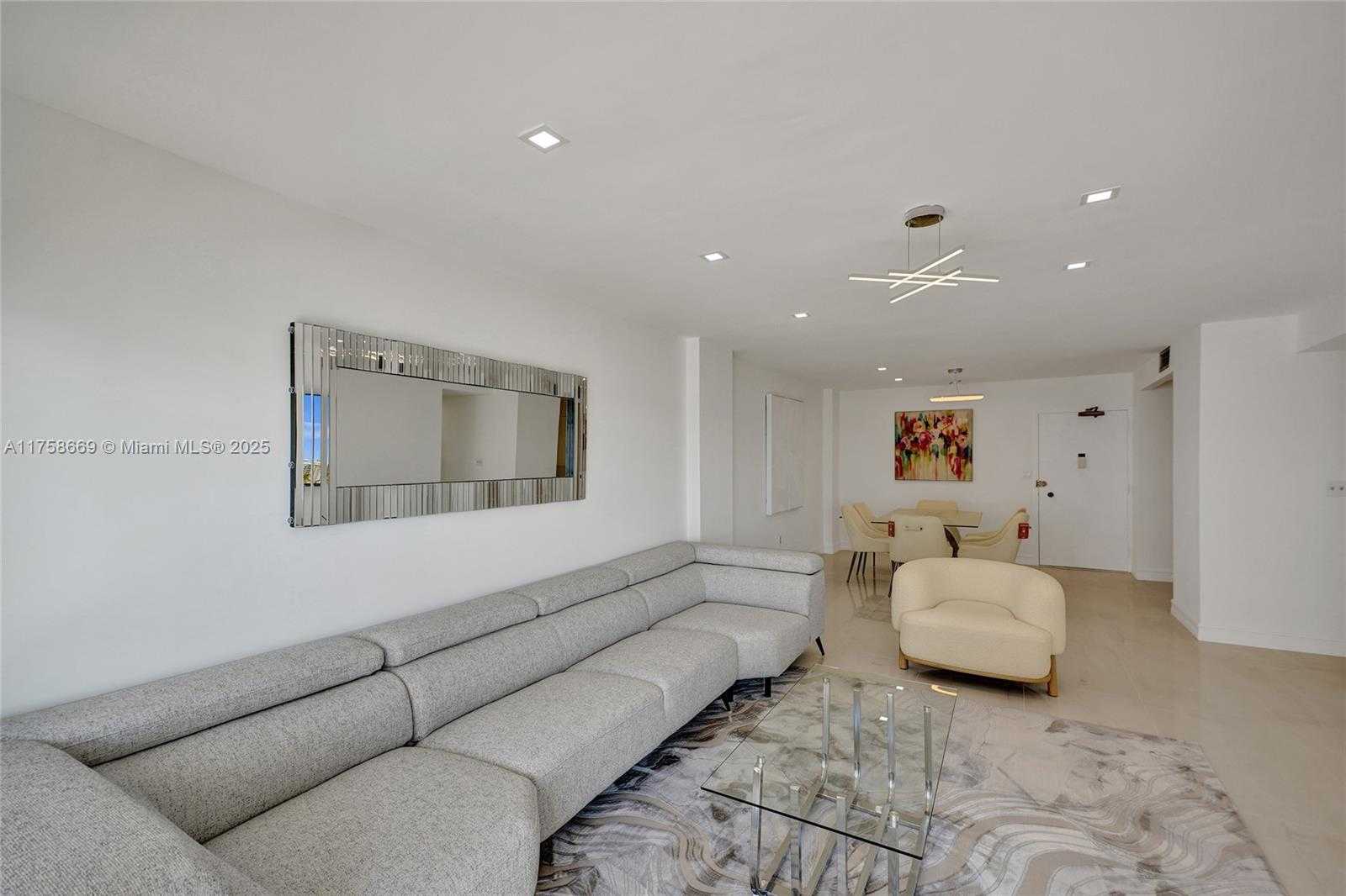Small Image of 1950 SOUTH OCEAN DR #8J, Hallandale Beach Number 5