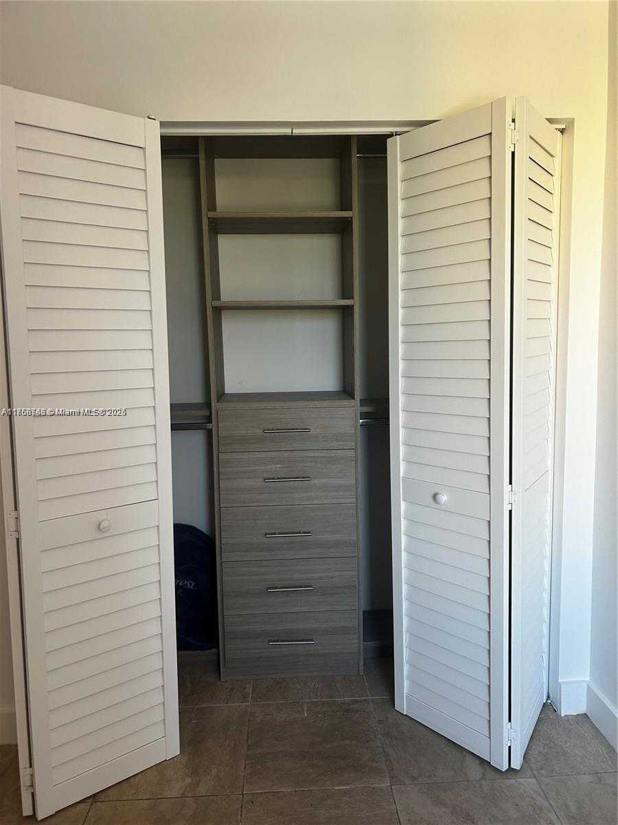 Small Image of 4717 NORTH WEST 7TH ST #708-10, Miami Number 6