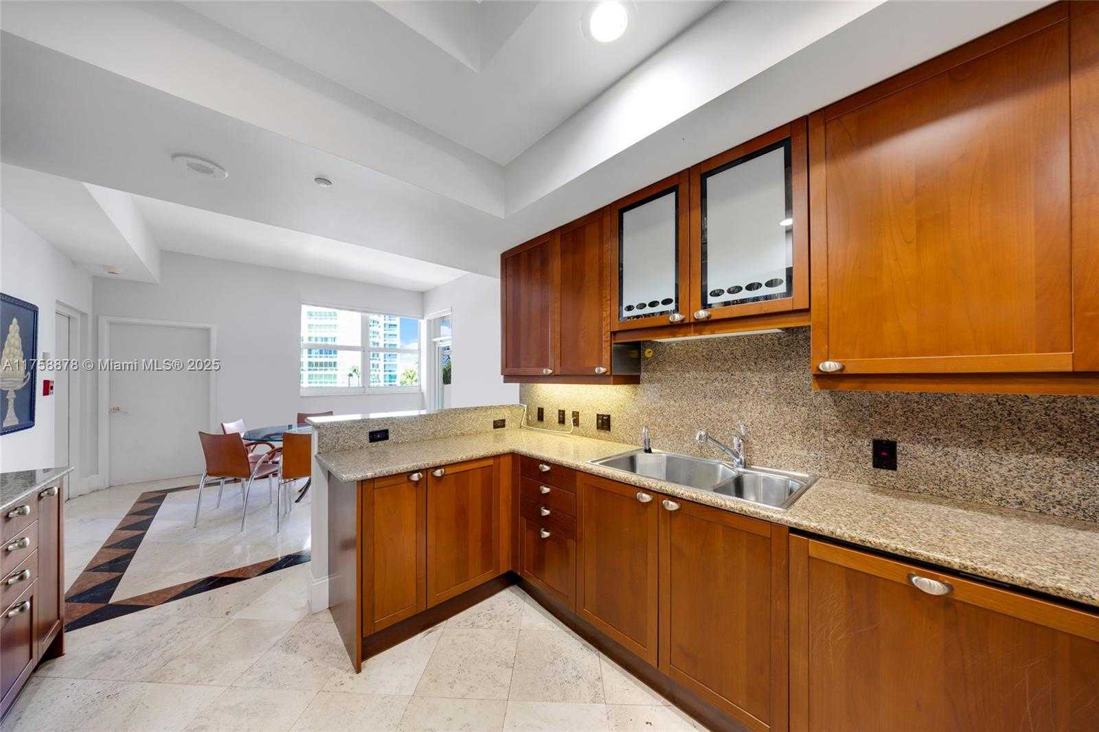 Small Image of 20165 NORTH EAST 39TH PL #503, Aventura Number 19