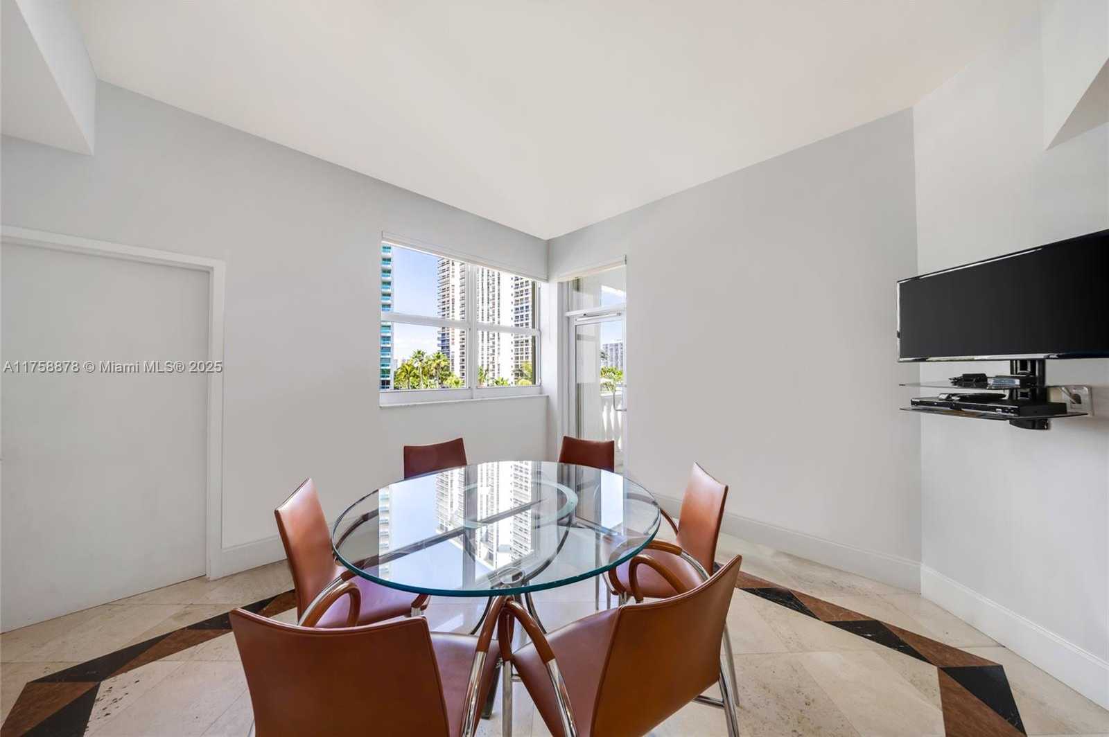 Small Image of 20165 NORTH EAST 39TH PL #503, Aventura Number 20