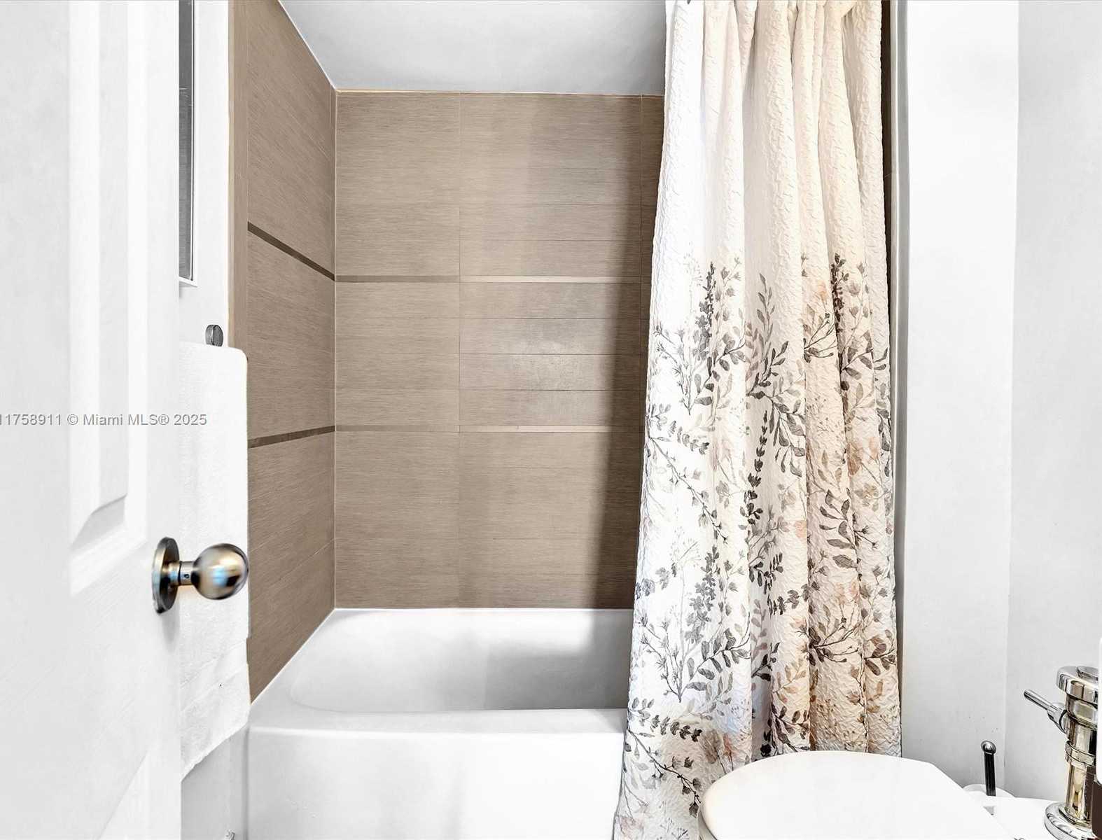 Small Image of 1500 BAY RD #516S, Miami Beach Number 20