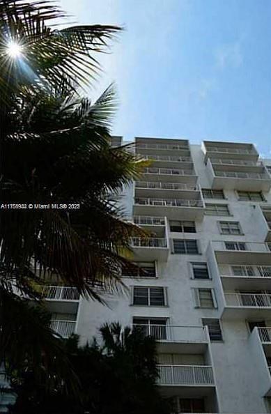 Small Image of 150 SOUTH EAST 25 RD #9B, Miami Number 24