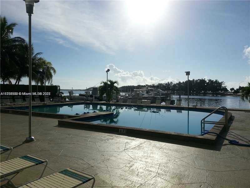 Small Image of 150 SOUTH EAST 25 RD #9B, Miami Number 26