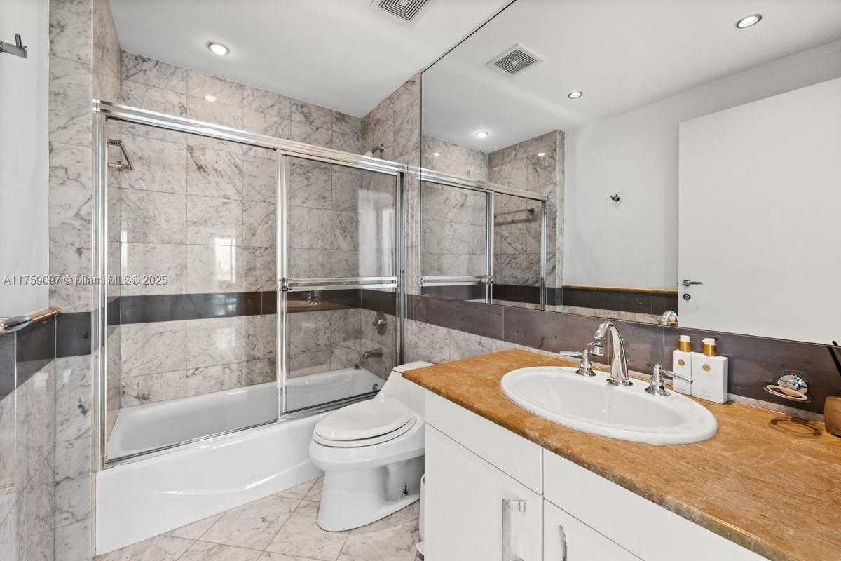 Small Image of 540 WEST AVE #2314, Miami Beach Number 14