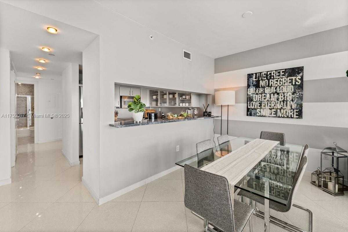 Small Image of 540 WEST AVE #2314, Miami Beach Number 7