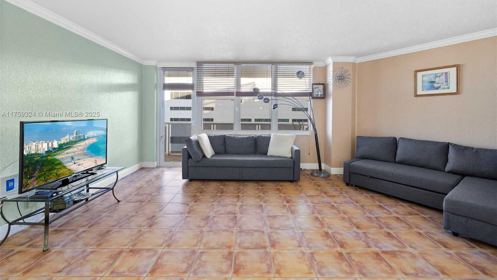 Small Image of 3725 SOUTH OCEAN DR #1021, Hollywood Number 14