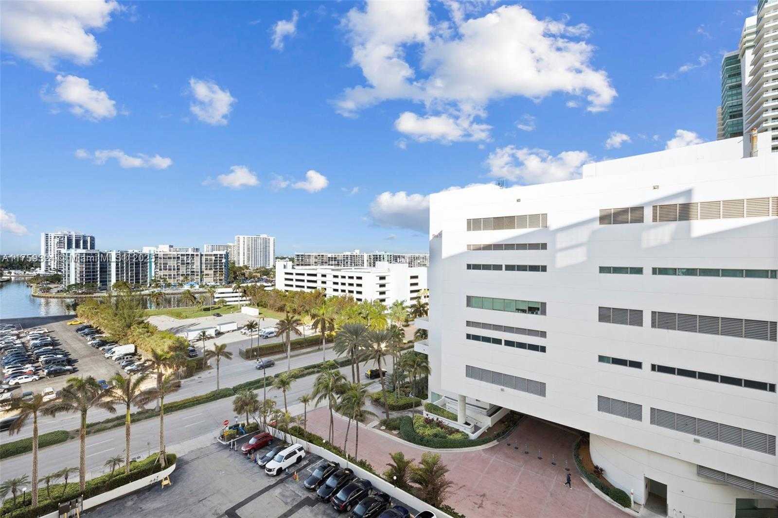 Small Image of 3725 SOUTH OCEAN DR #1021, Hollywood Number 18