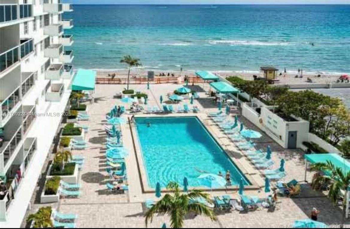 Small Image of 3725 SOUTH OCEAN DR #1021, Hollywood Number 2