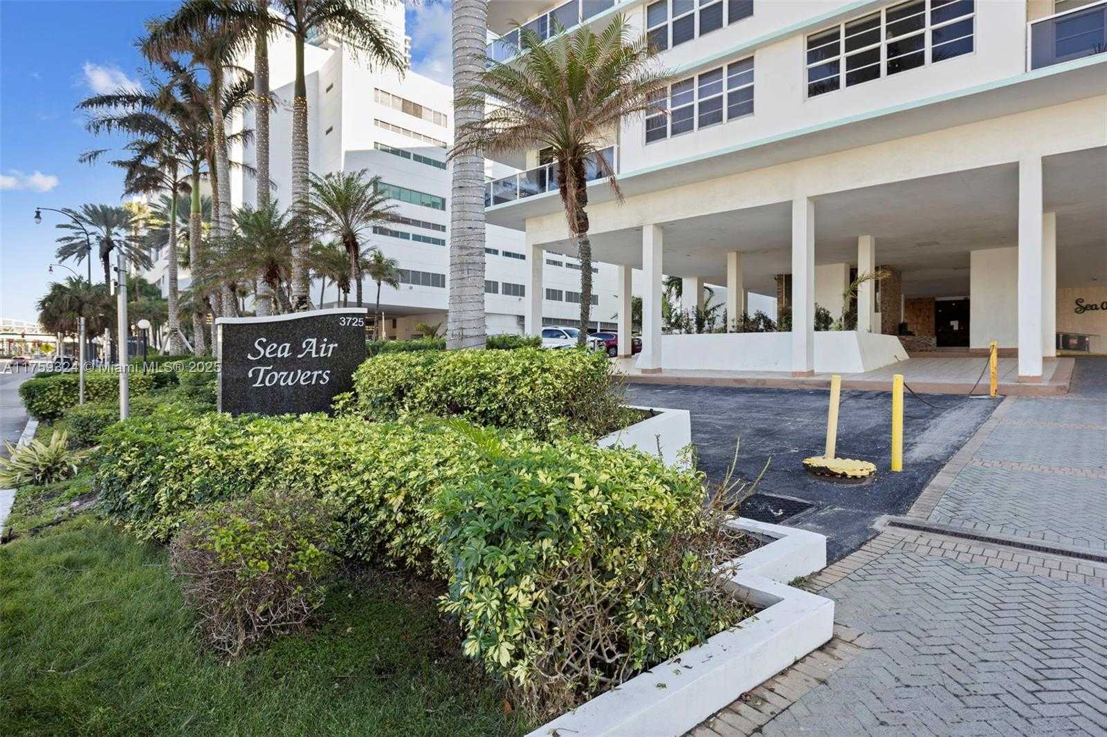 Small Image of 3725 SOUTH OCEAN DR #1021, Hollywood Number 3