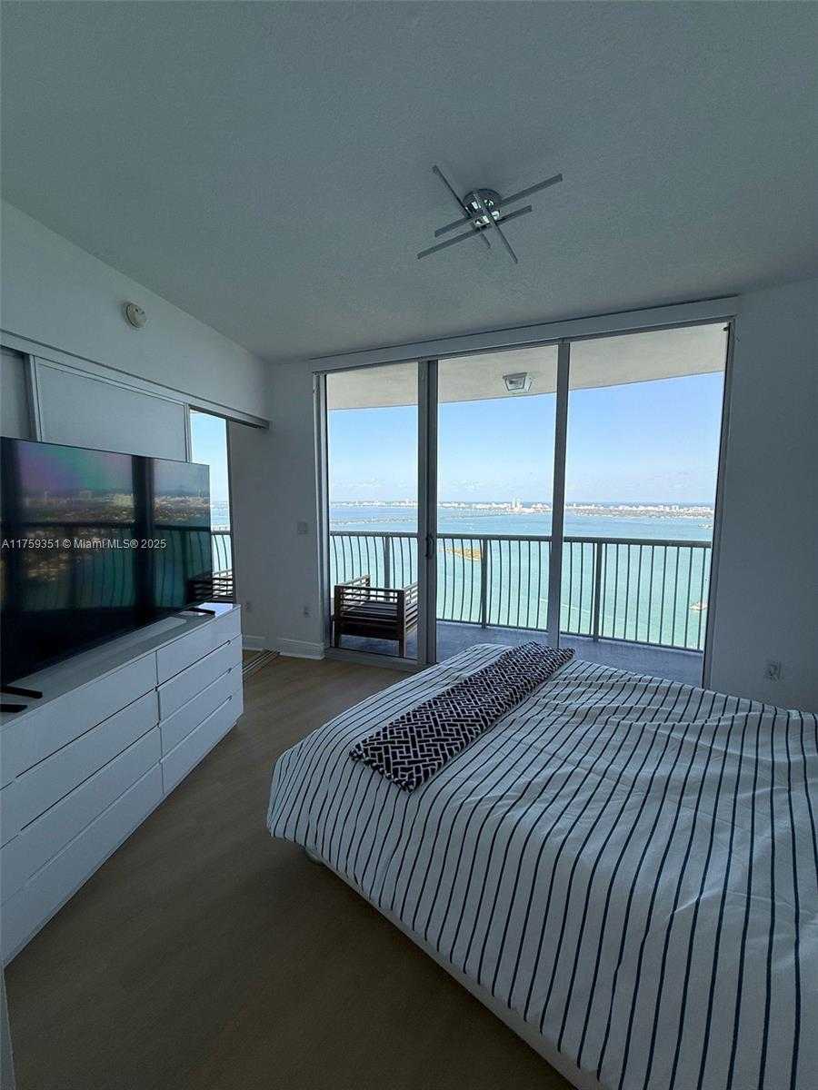 Small Image of 1750 NORTH BAYSHORE DR #5401, Miami Number 12