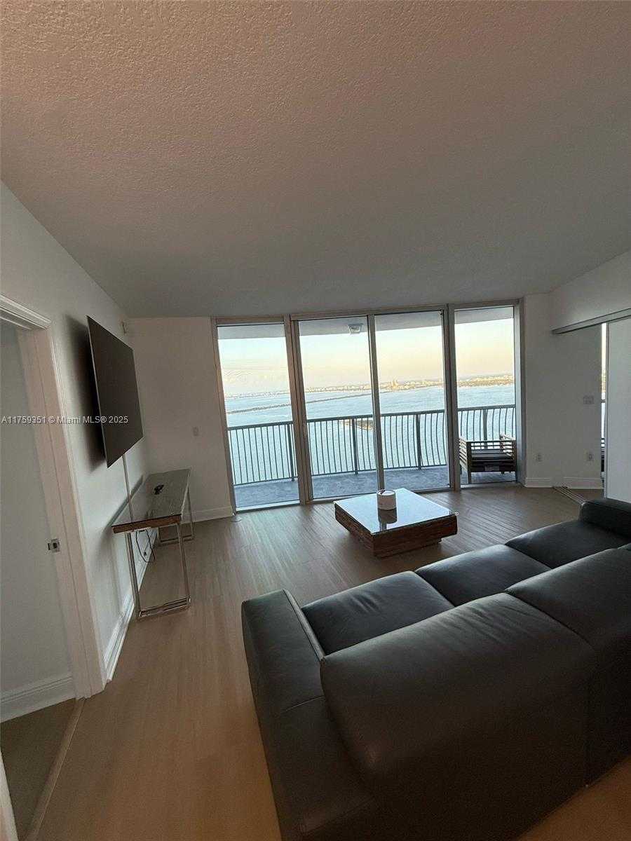 Small Image of 1750 NORTH BAYSHORE DR #5401, Miami Number 16