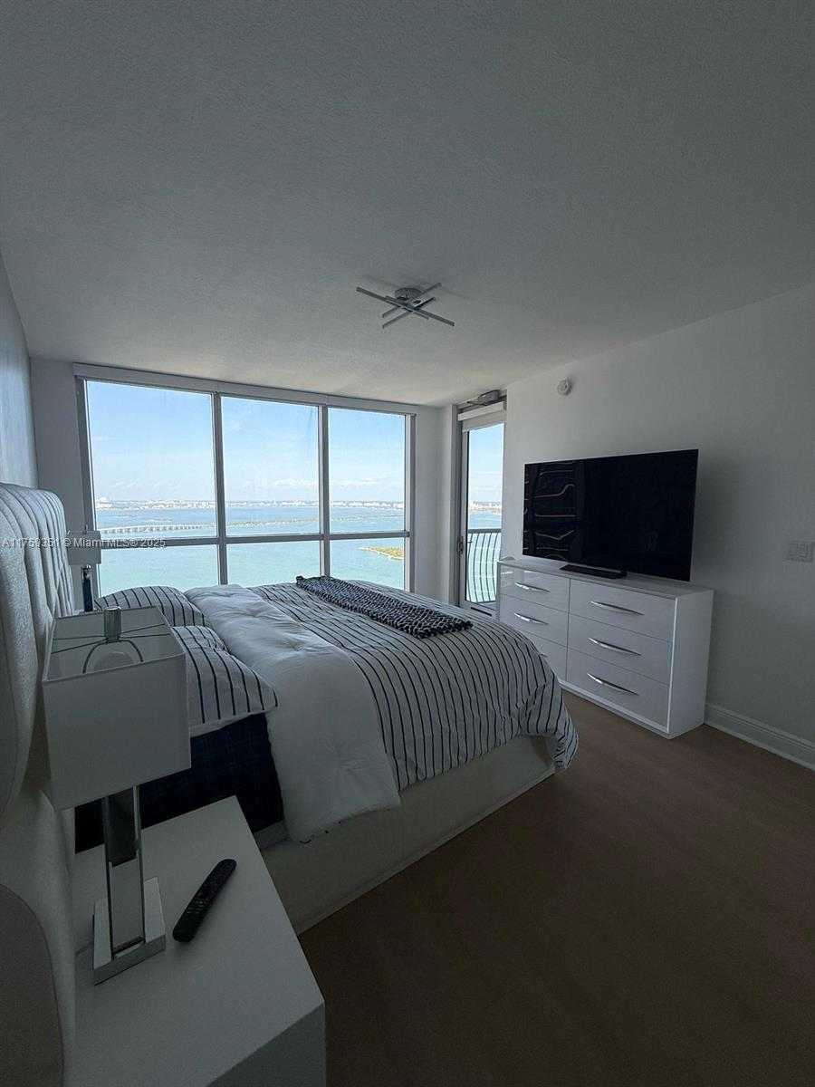 Small Image of 1750 NORTH BAYSHORE DR #5401, Miami Number 8