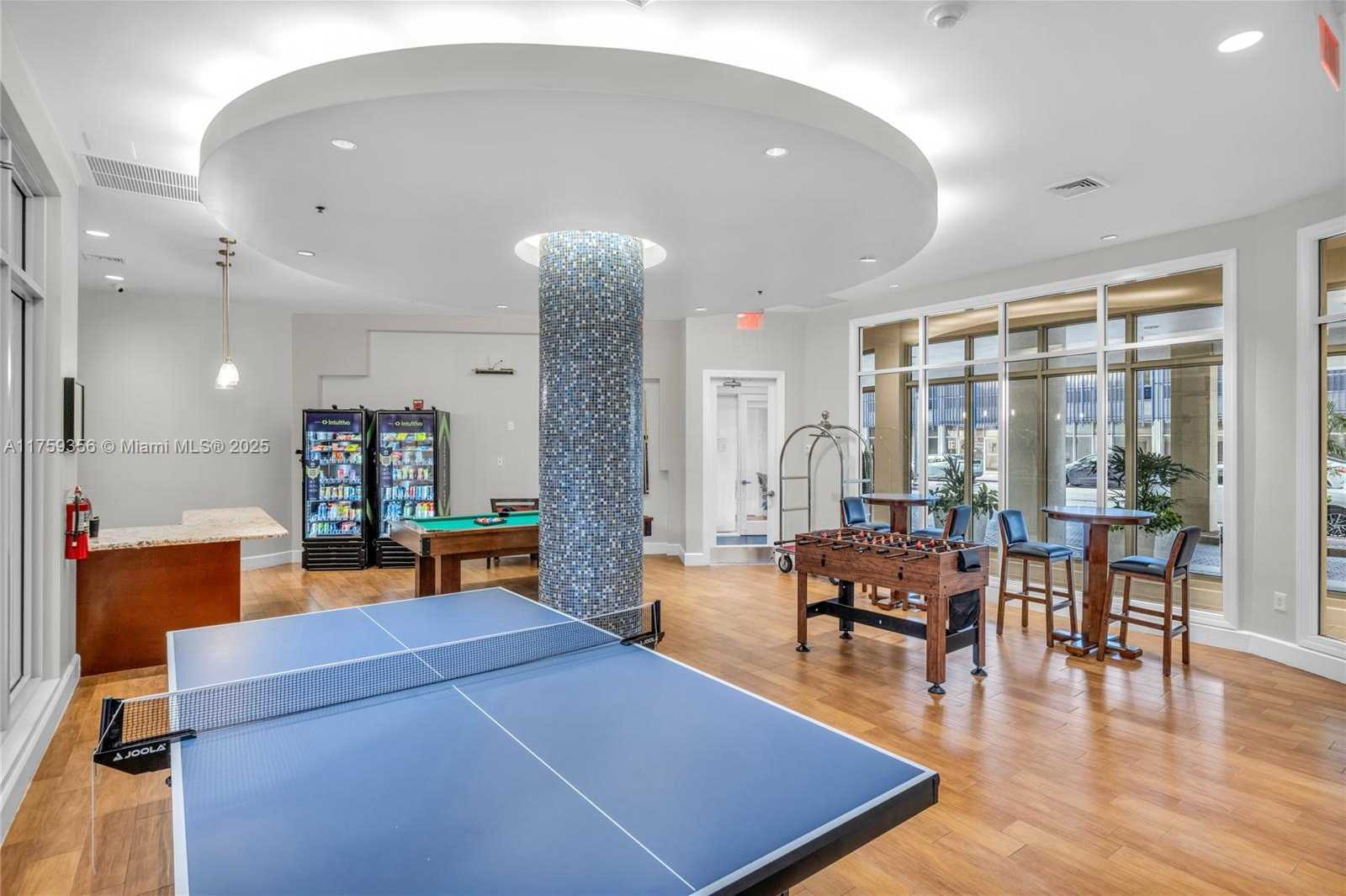 Small Image of 1830 RADIUS DR #1001, Hollywood Number 12