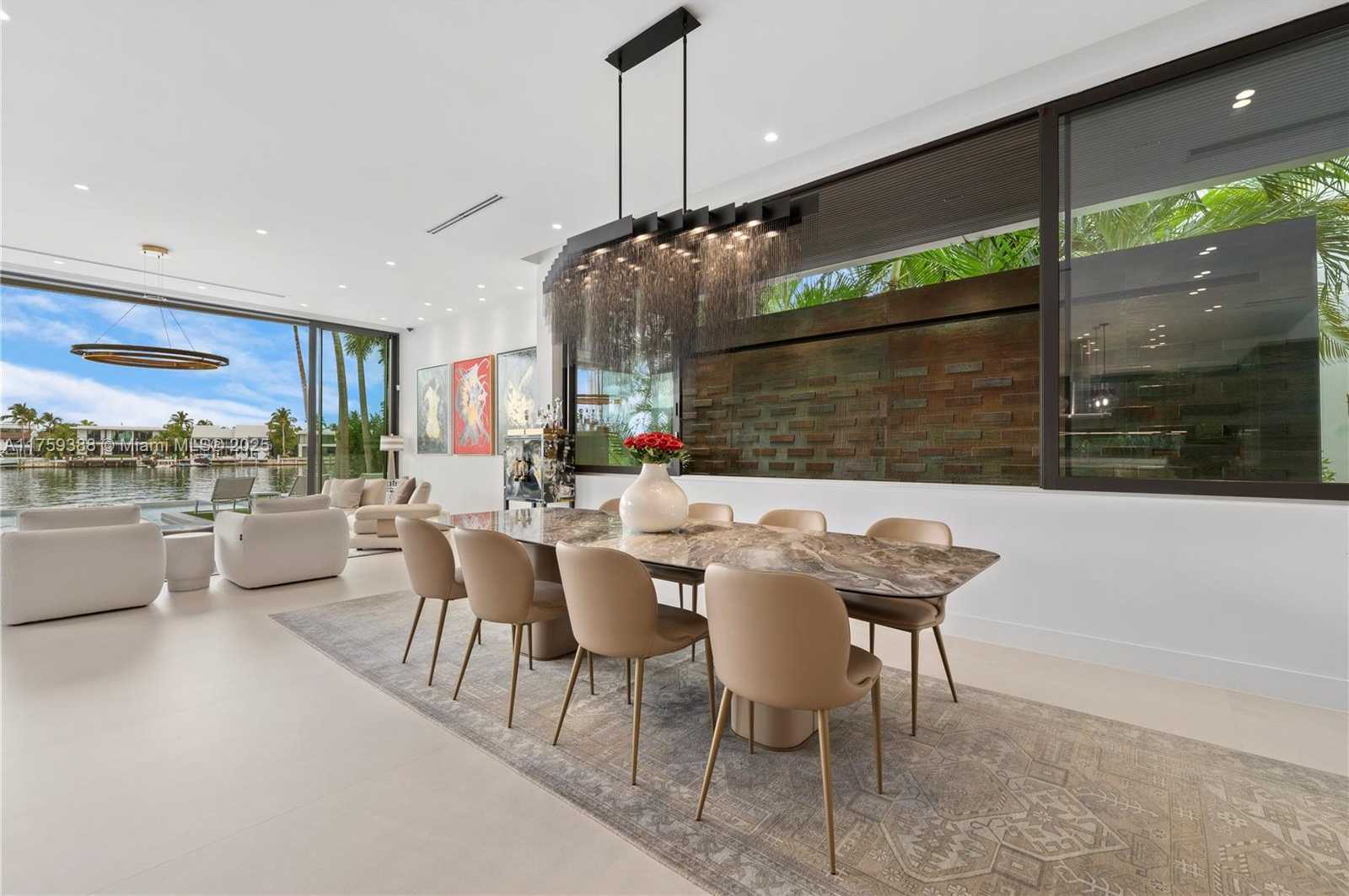 Small Image of 315 NORTH SHORE DR, Miami Beach Number 15