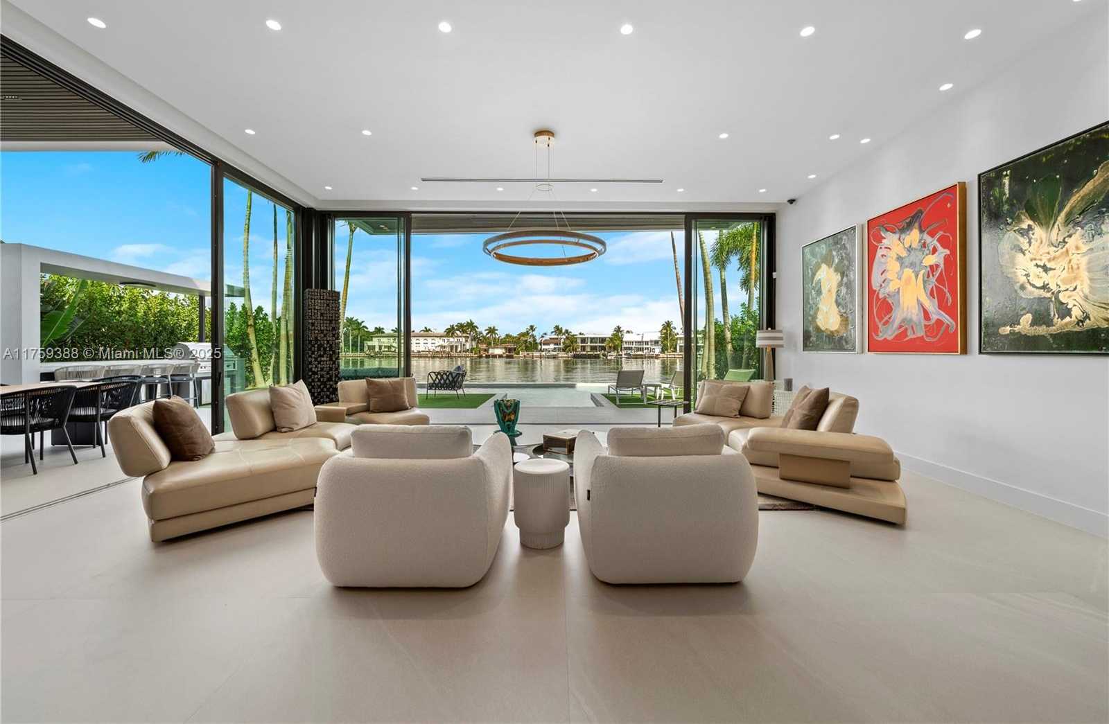 Small Image of 315 NORTH SHORE DR, Miami Beach Number 19