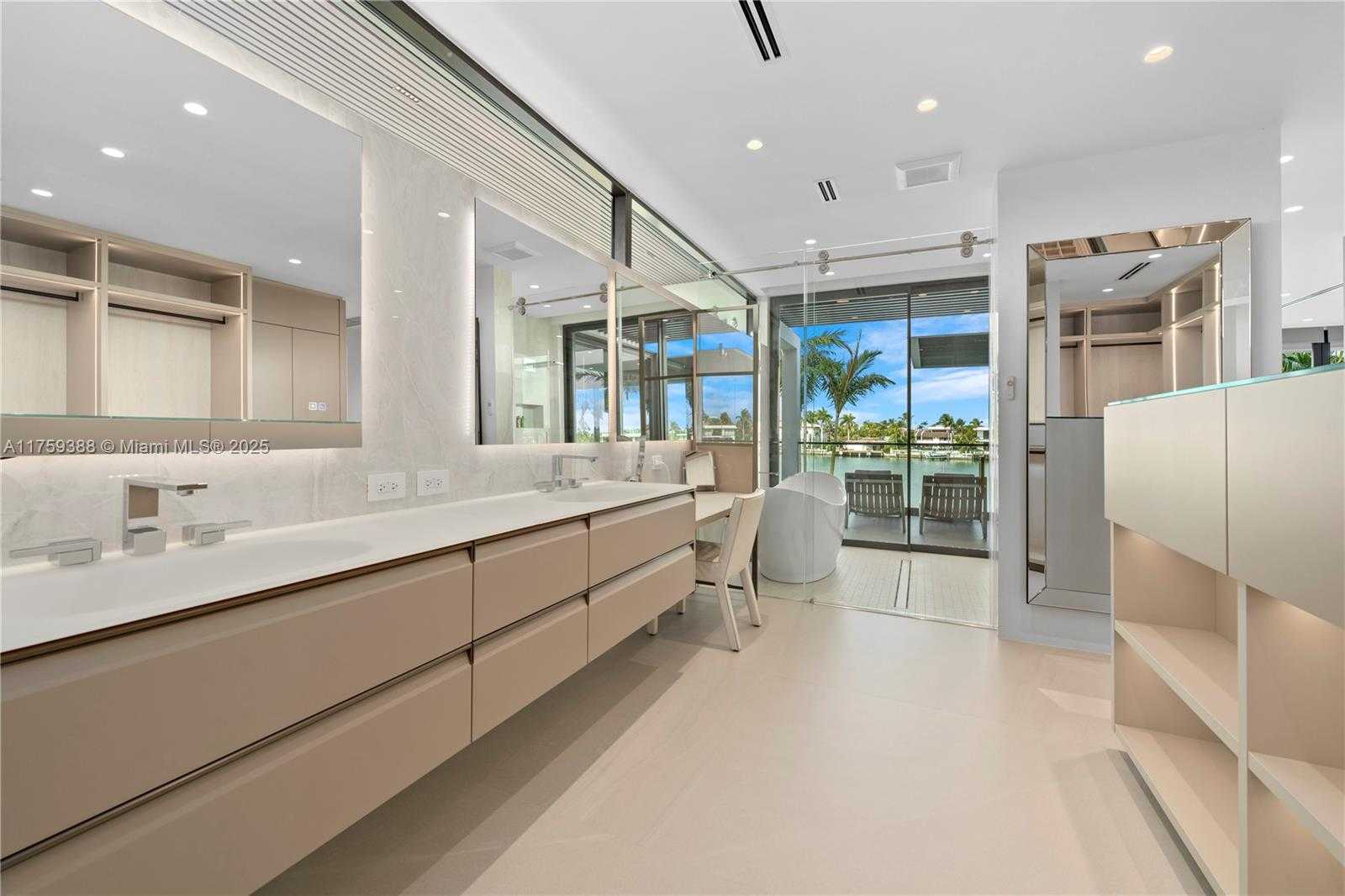 Small Image of 315 NORTH SHORE DR, Miami Beach Number 36