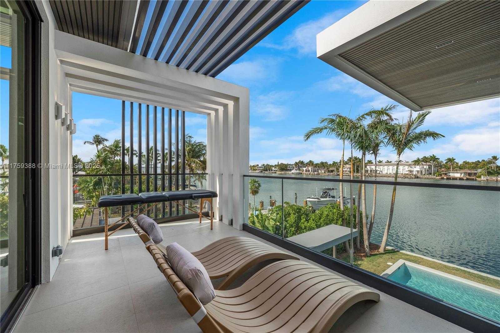 Small Image of 315 NORTH SHORE DR, Miami Beach Number 42